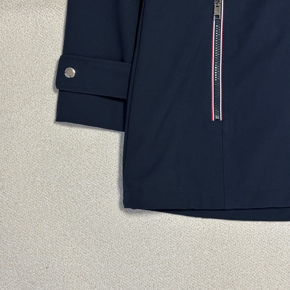 타미힐피거 아이코닉 스포티 후드 소프트쉘 레인 재킷 상품이미지4