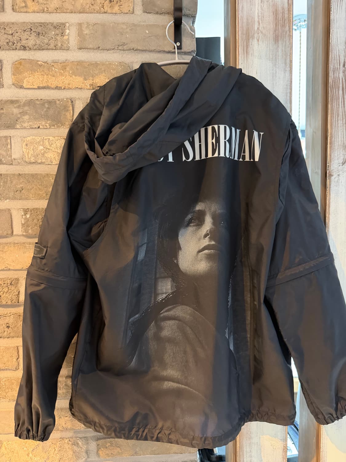 언더커버 신디셔먼 바람막이  상품이미지5