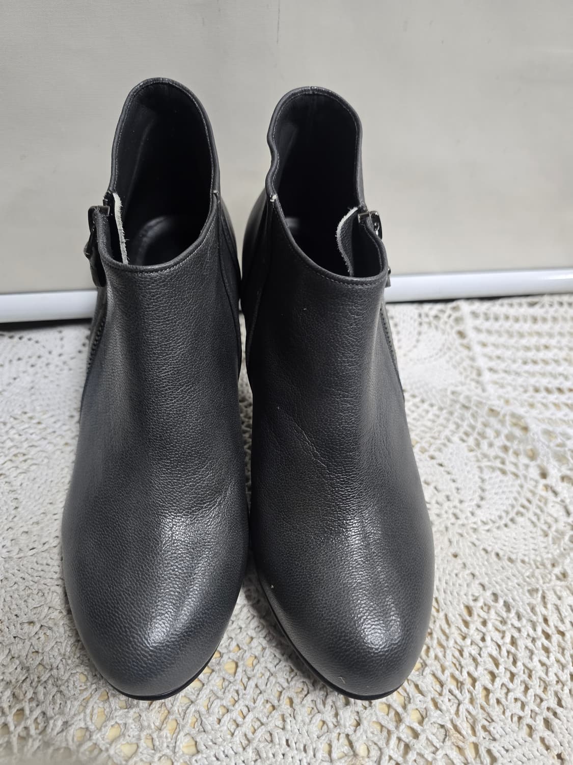 새상품)엘리자베스 앵클 집업 힐 230(225) 상품이미지1