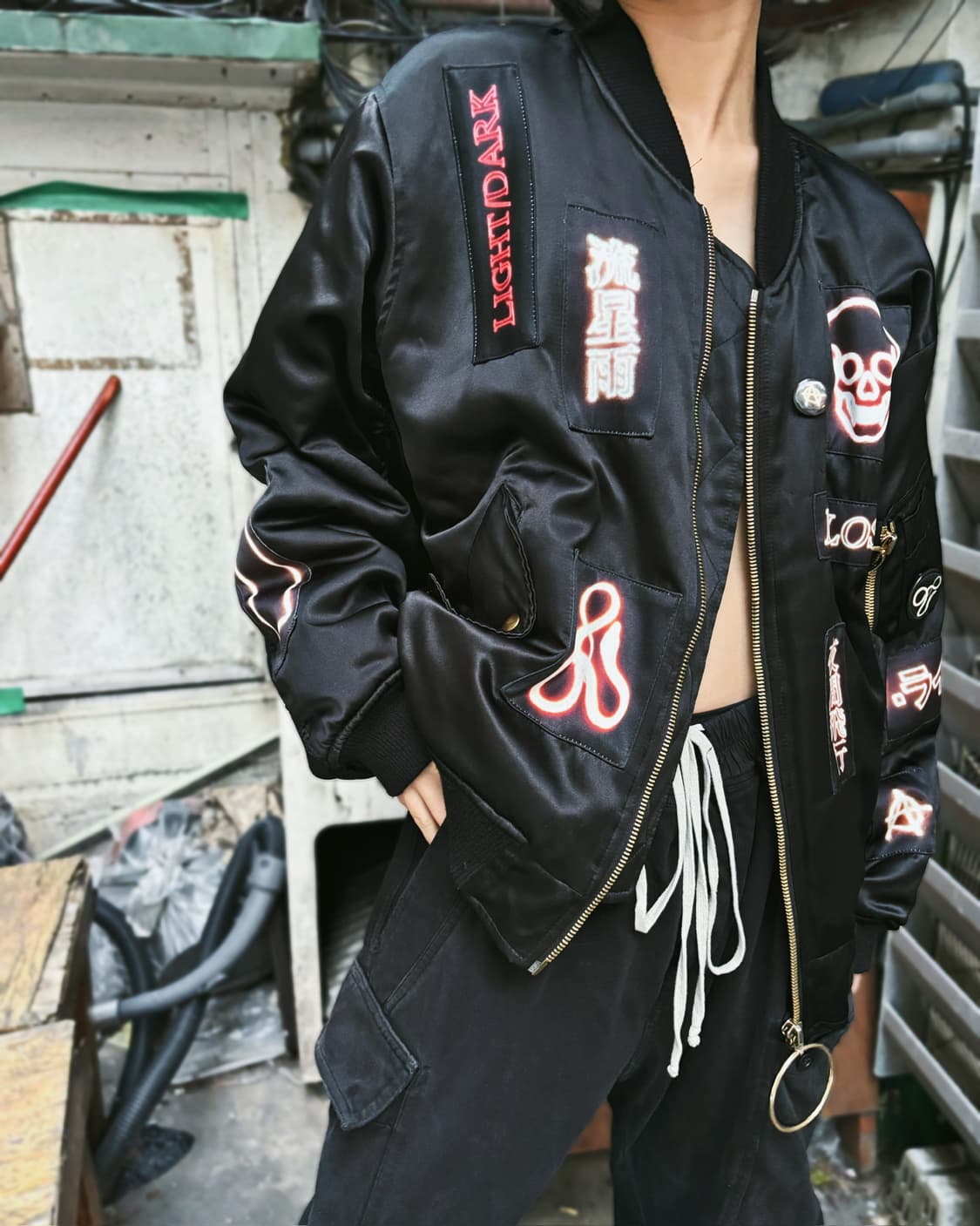 혜인 서 15fw 패치 디테일 봄버 자켓 상품이미지5