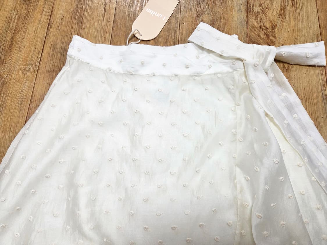 르니나(LENINA) OTTILY 랩스커트 55 새상품 상품이미지5