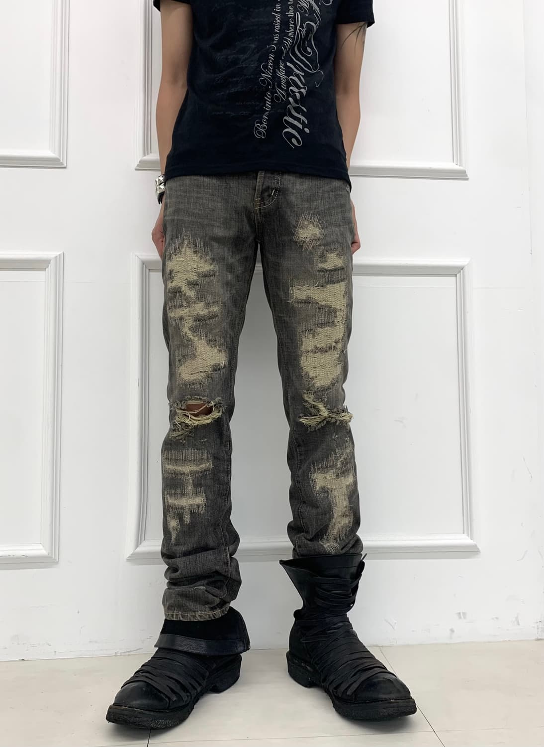 Stud detail distressed denim pants  상품이미지2