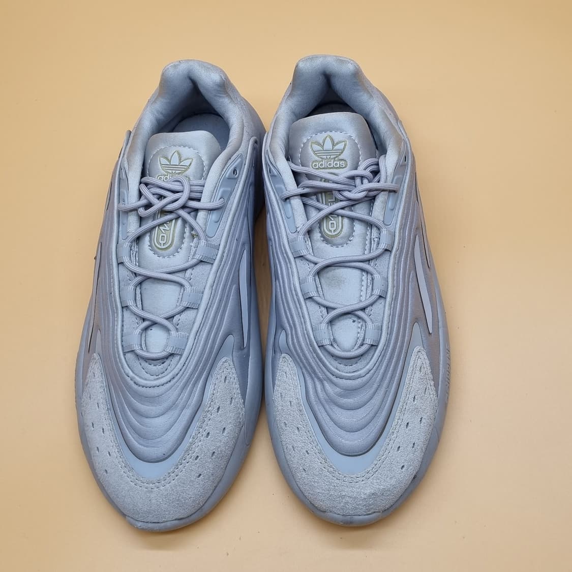 아디다스 오젤리아 그레이 여성운동화235. 상품이미지2