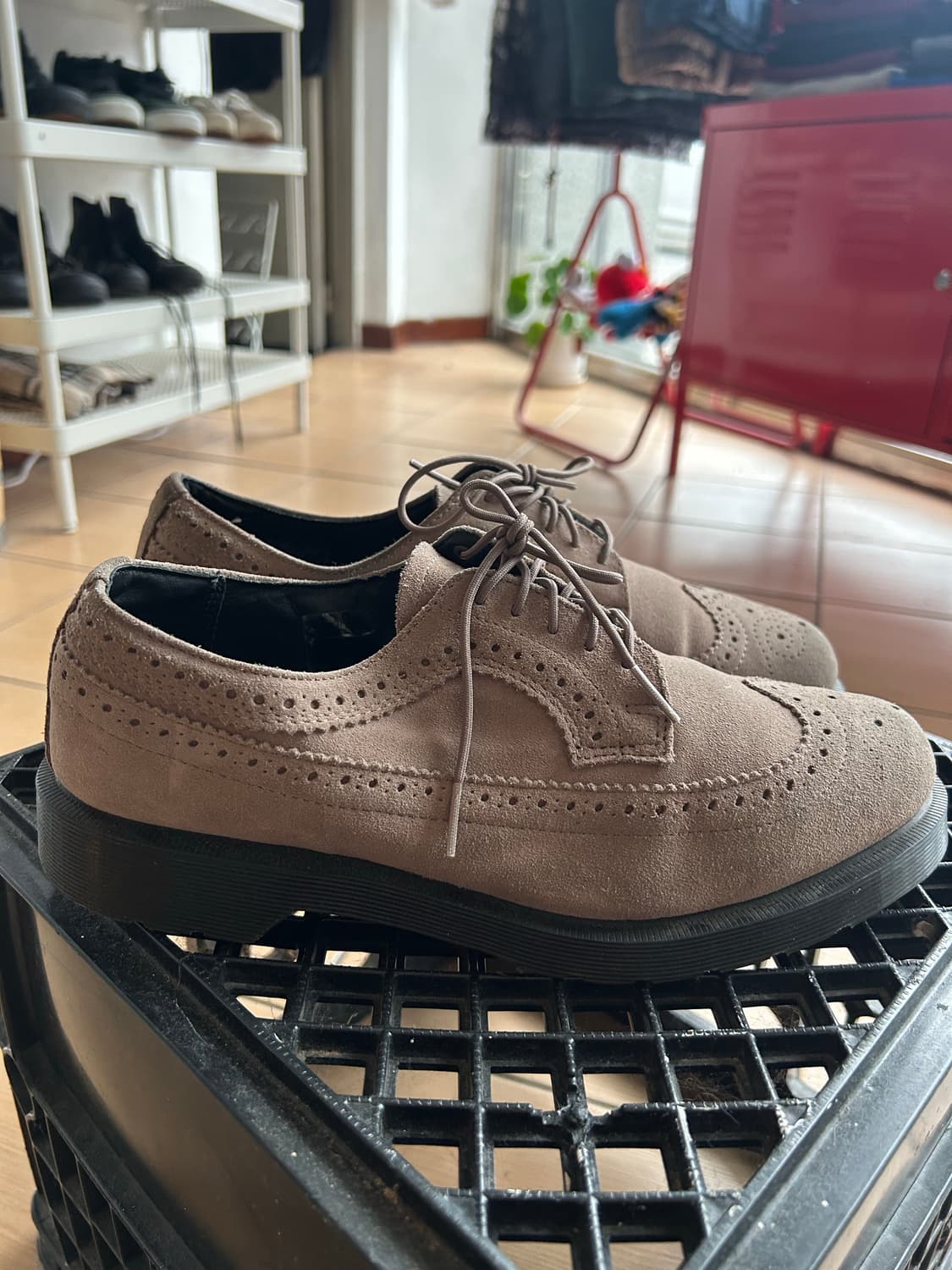 닥터마틴 스웨이드 윙팁 옥스포드슈즈 상품이미지3