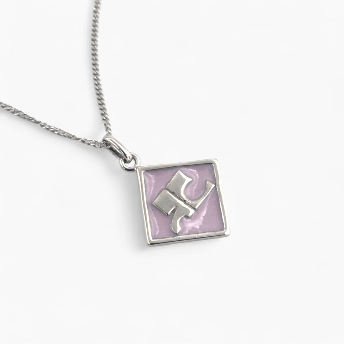 꾸레쥬 에폭시 로고 목걸이 상품이미지5