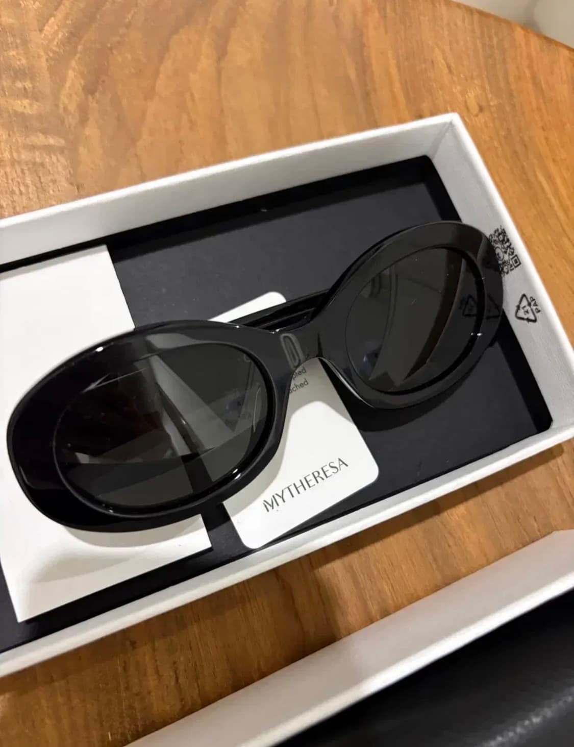 셀린느 트리옹프 선글라스(정품) 상품이미지2