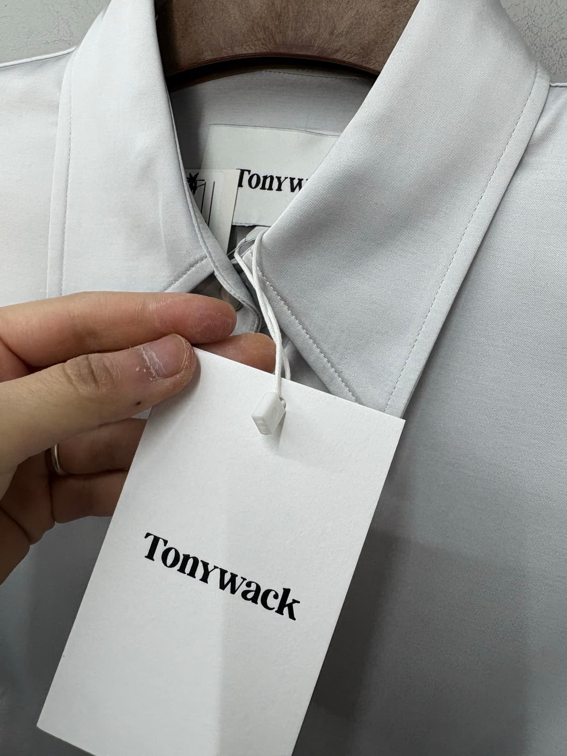 토니웩 버튼다운 실버새틴 셔츠 블라우스 A3481 상품이미지6