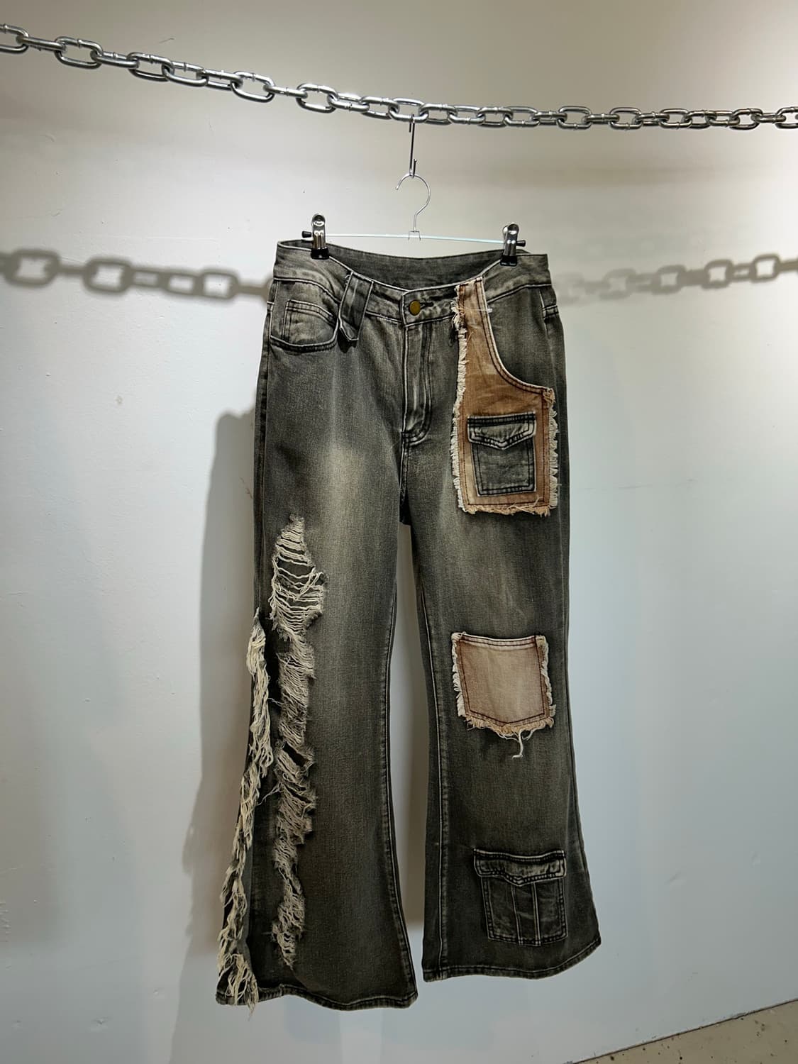 Y2K 오네갸루 부츠컷 데미지 프린지 빅포켓포인트 팬츠 상품이미지1