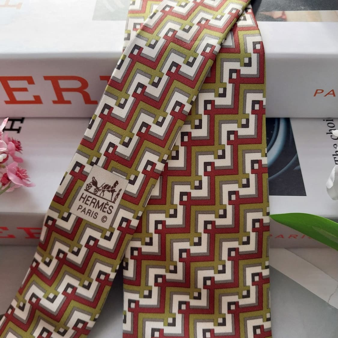 에르메스 실크 그린 패턴 넥타이 8.4cm A+등급 k1662
 상품이미지5