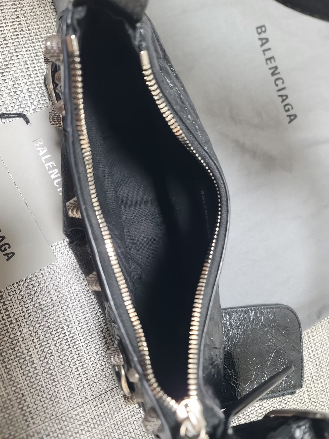 발렌시아가 르카골xs 블랙 은장 숄더백 크로스백 상품이미지4