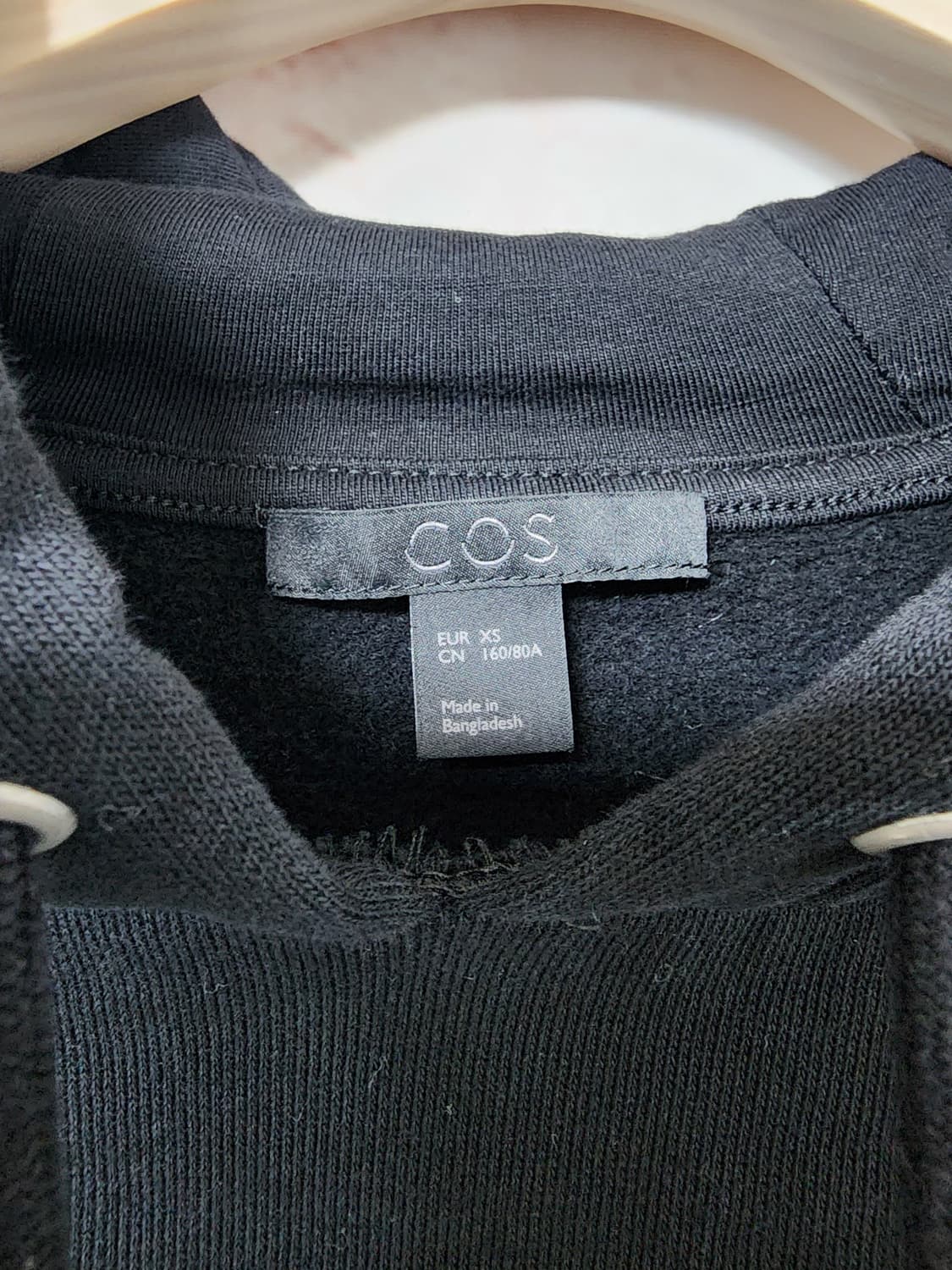 COS 기모 
블랙 후드 롱 원피스 상품이미지7