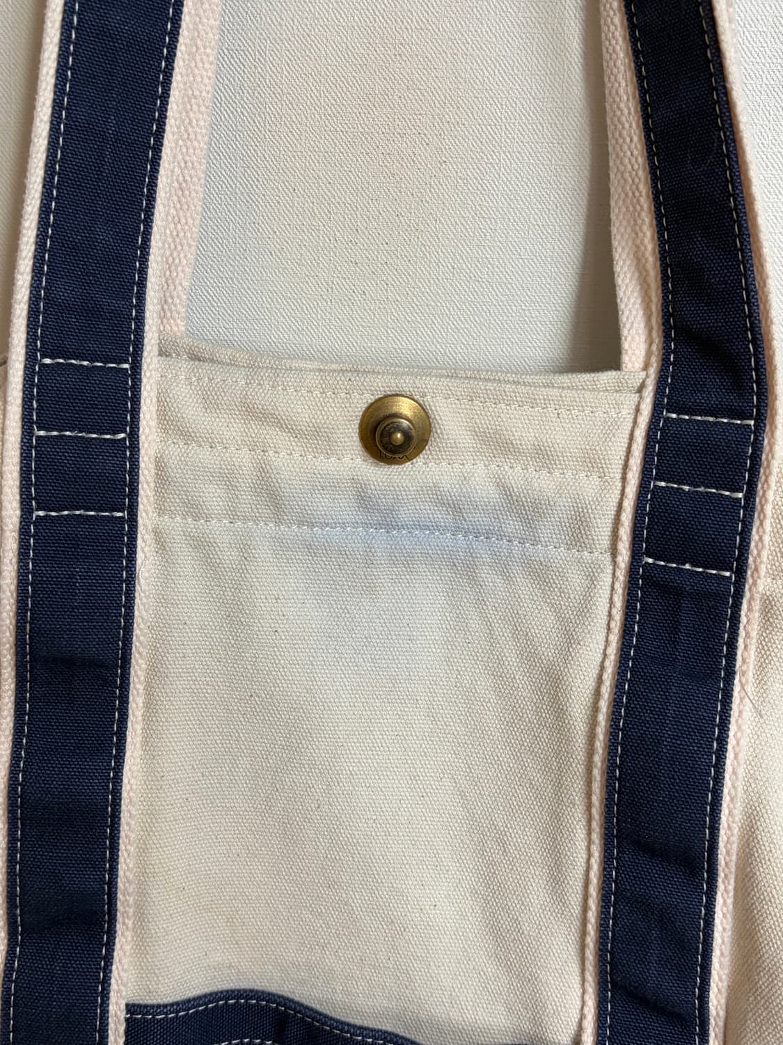 비헤비어 26ss 워시드 토트백 상품이미지3