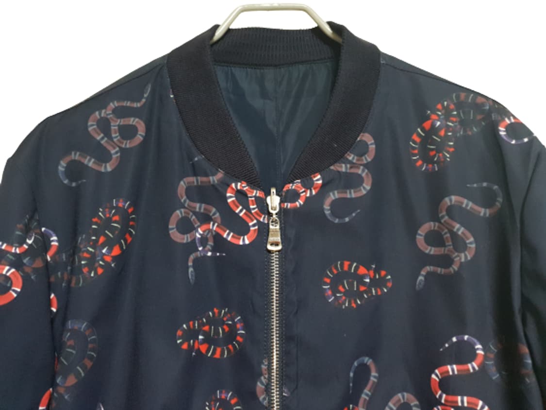 GUCCI 구찌 양면 블루종  자켓 남성 95

 상품이미지4