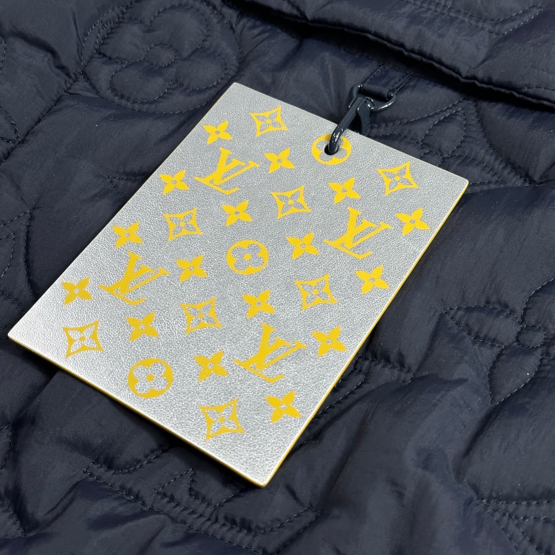 루이비통 모노그램 패디드 라이트 블루종 52 상품이미지5