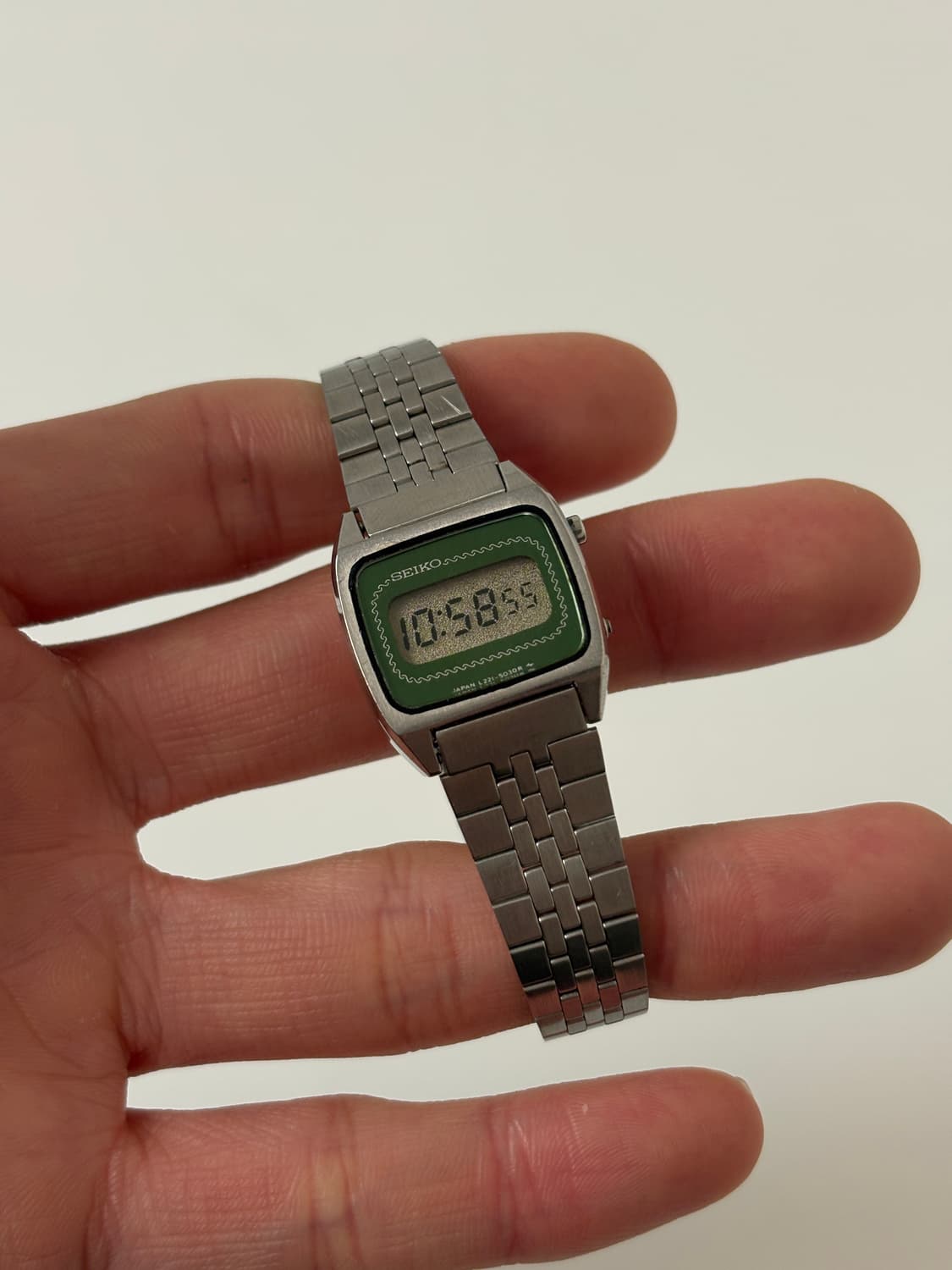 1980s Green Dial Square Ladies Digital 상품이미지1