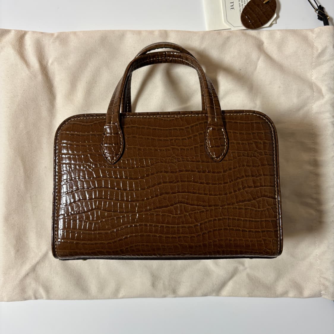 투티에 로케백 croco brown mini 상품이미지2