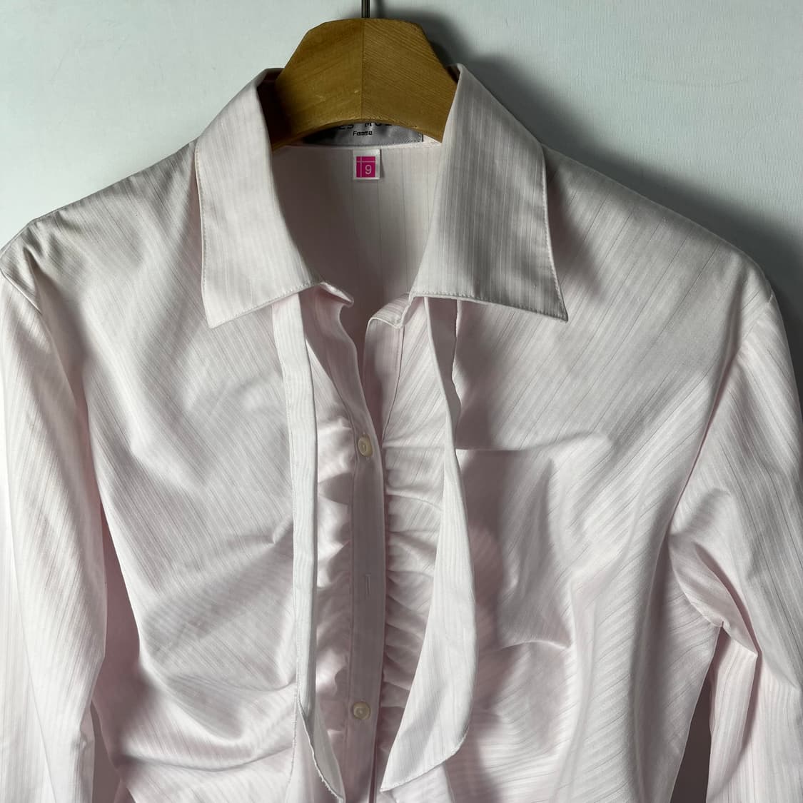 [JPN] 드레이프 음각 스트라이프 블라우스 상품이미지2