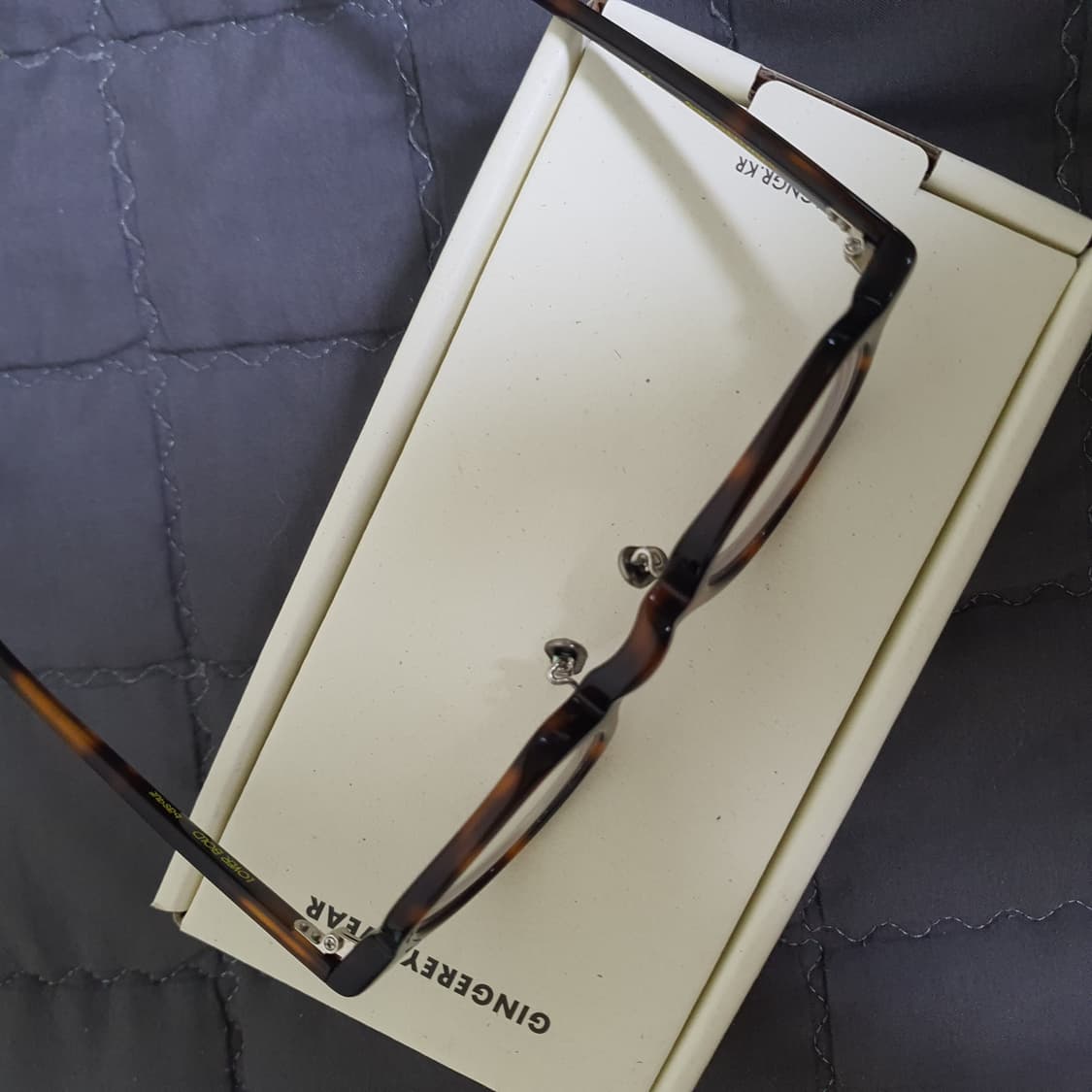 진저아이웨어 러버볼드 바스크컬러 판매합니다. 상품이미지4