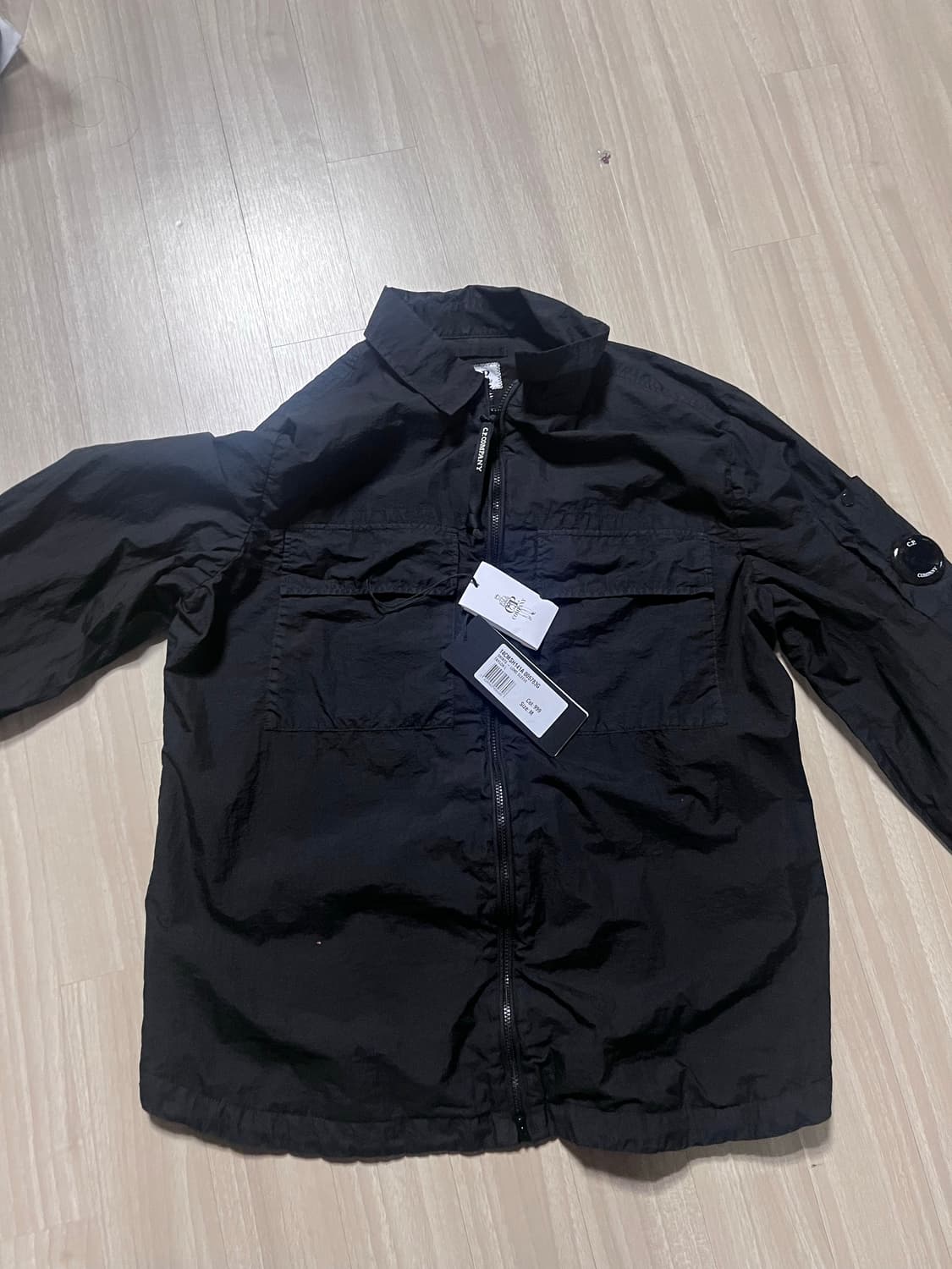 C.P. 컴퍼니 테일론 L 오버셔츠 블랙 - 23SS m 상품이미지1