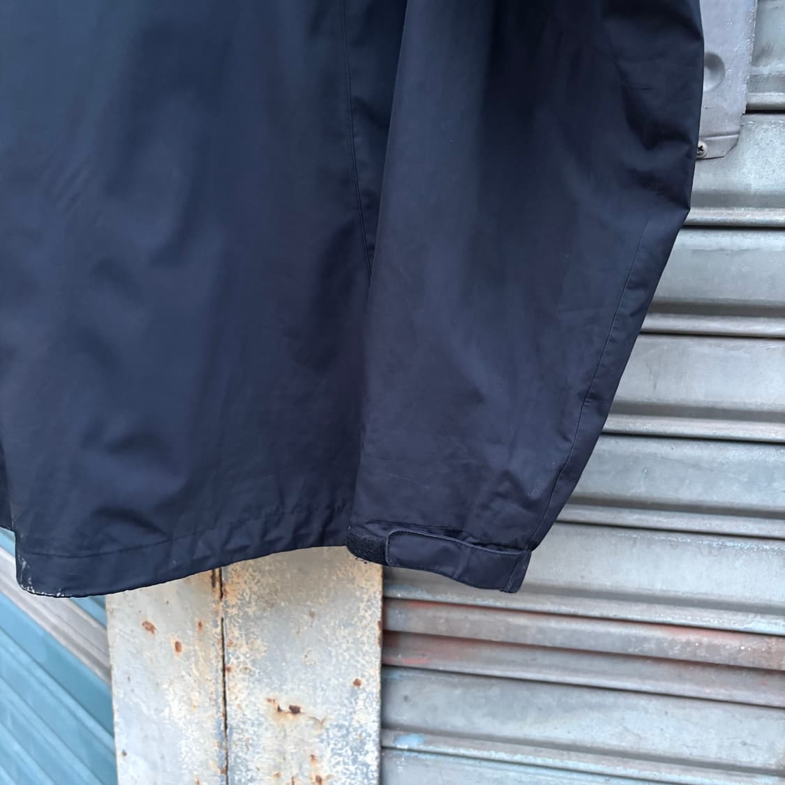 살로몬 블랙 윈드브레이커 자켓 상품이미지7