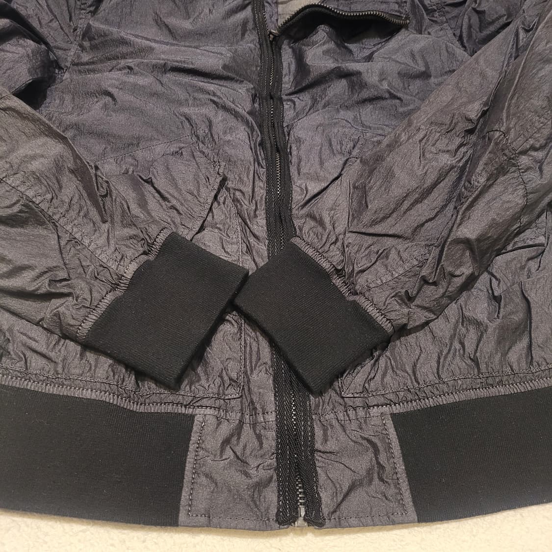 I.M.Z 인터메조 나일론 봄버 자켓 100 상품이미지4