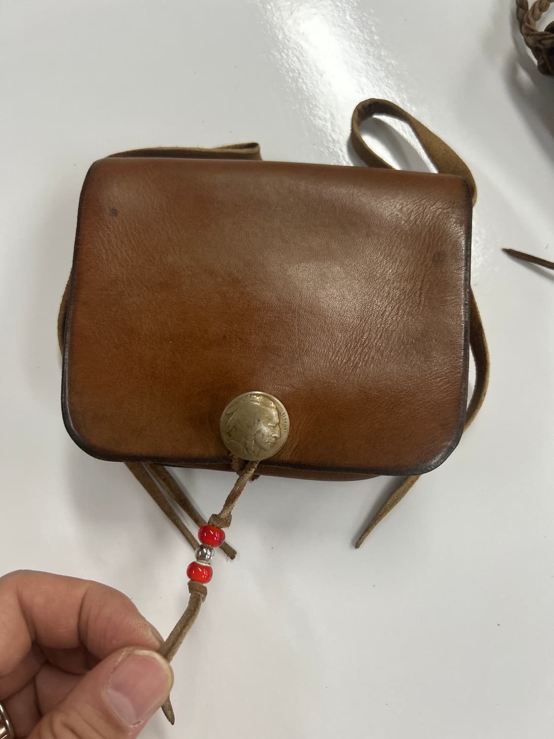 goros 고로스 새들레더 콘초 웨이스트 메디슨백 상품이미지7