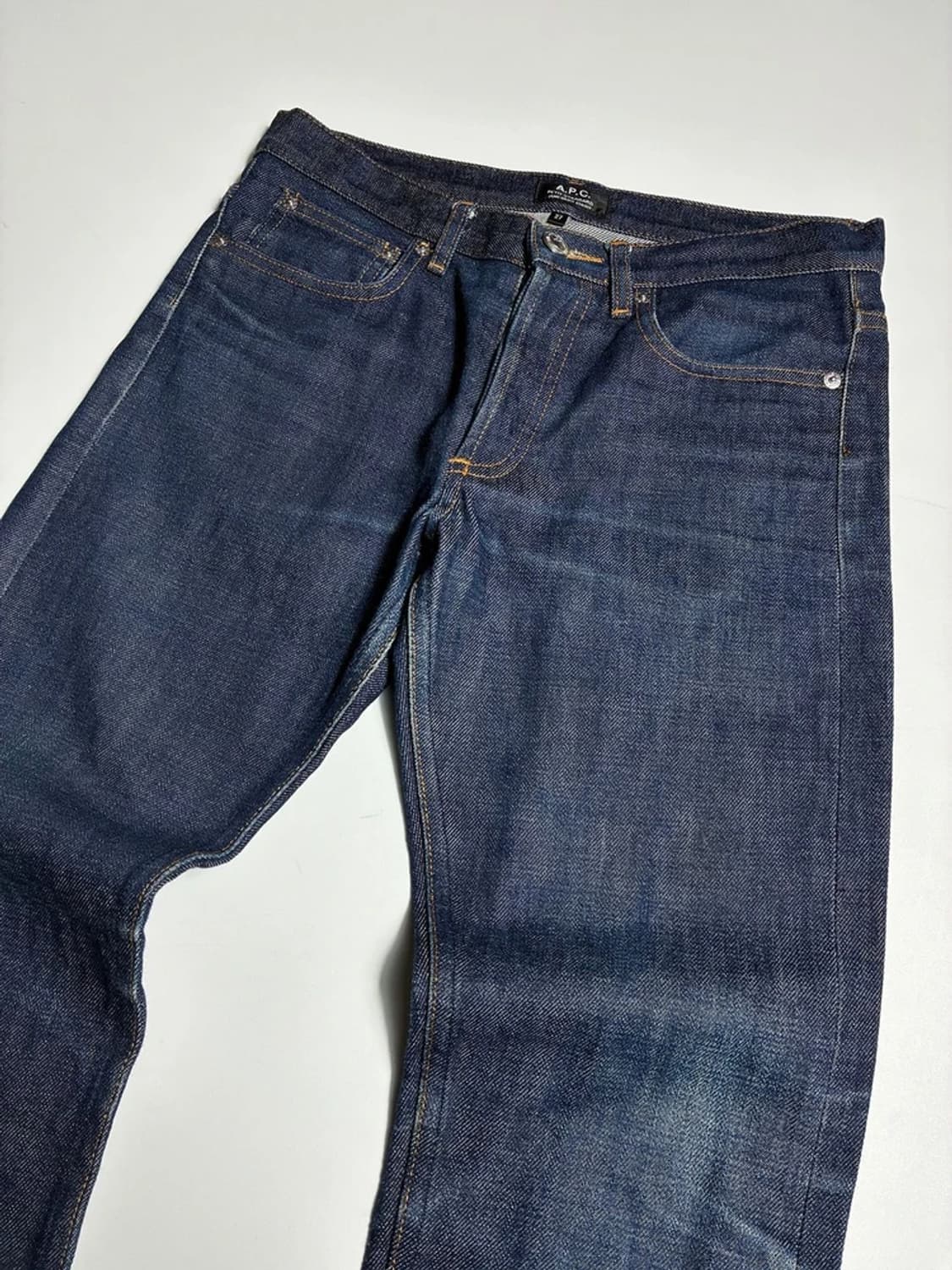 아페쎄 A.P.C. 쁘띠 뉴 스탠다드 셀비지 데님 팬츠 R1603 상품이미지2