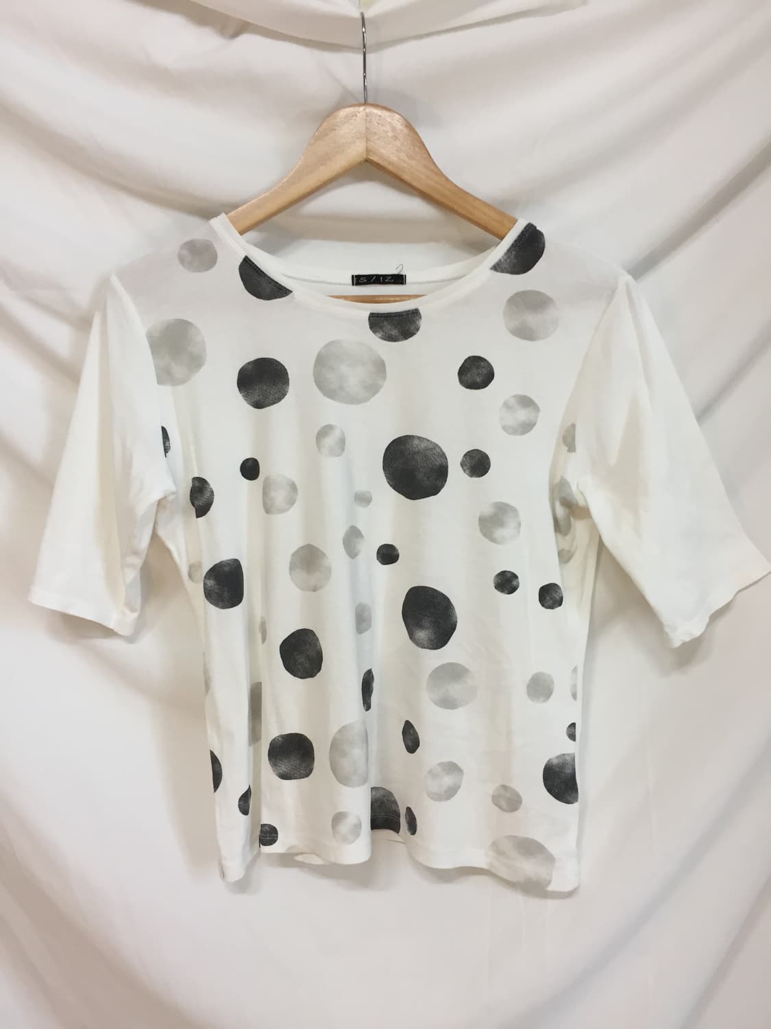 도트 티셔츠 상품이미지1