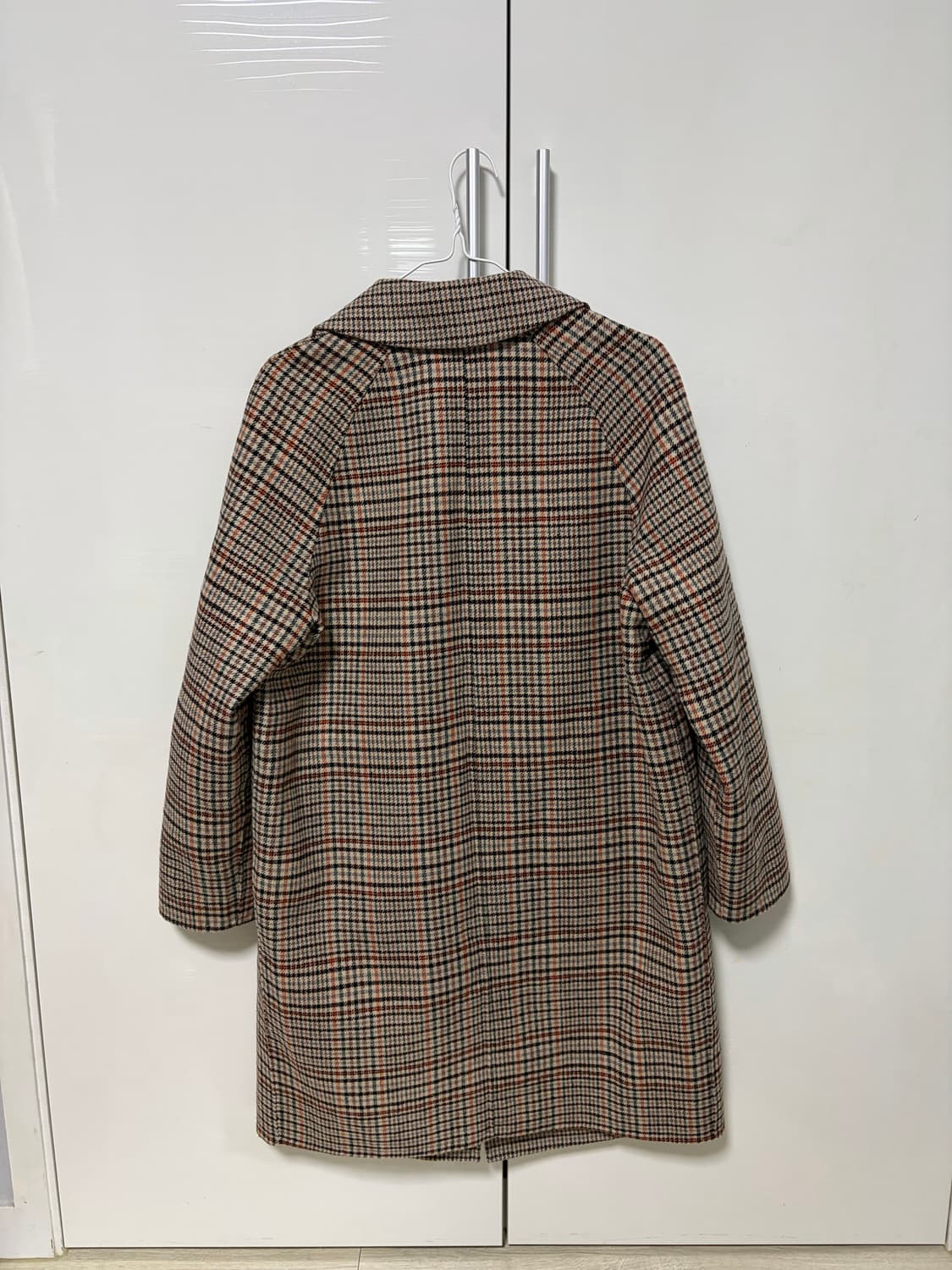 IFNE 핸드메이드 레글런 더블 체크 코트 상품이미지2