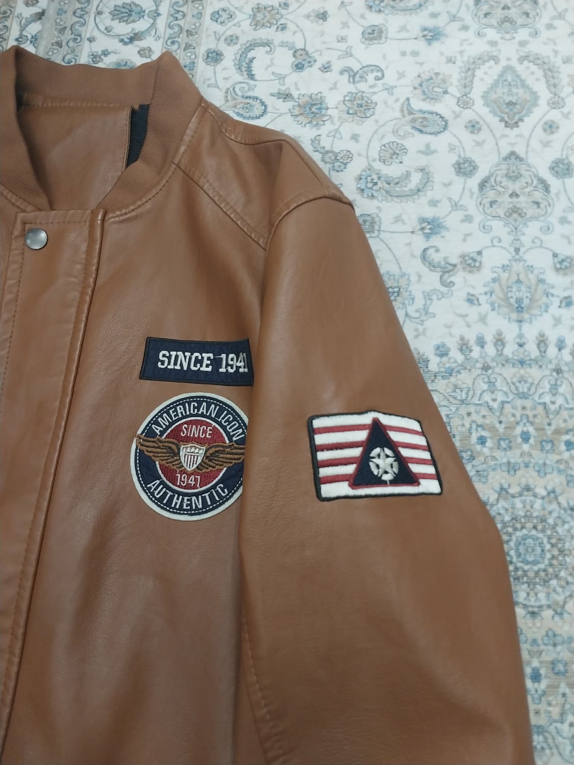 브라운 페이크 레더 봄버 자켓 패치 자켓 3XL 상품이미지2