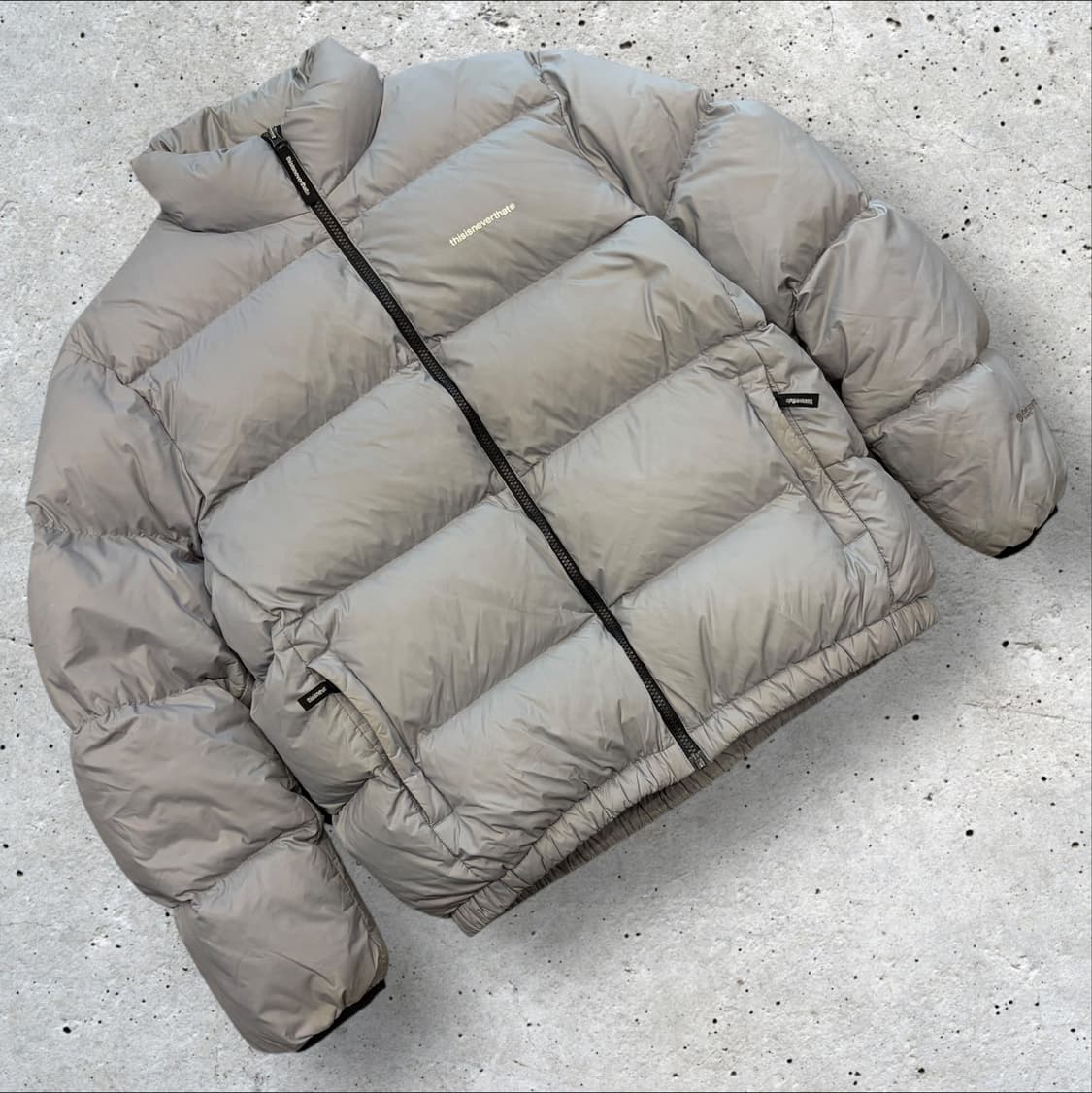 [M] 디스이즈네버댓 퍼텍스 패딩 점퍼 회색 C19 상품이미지1