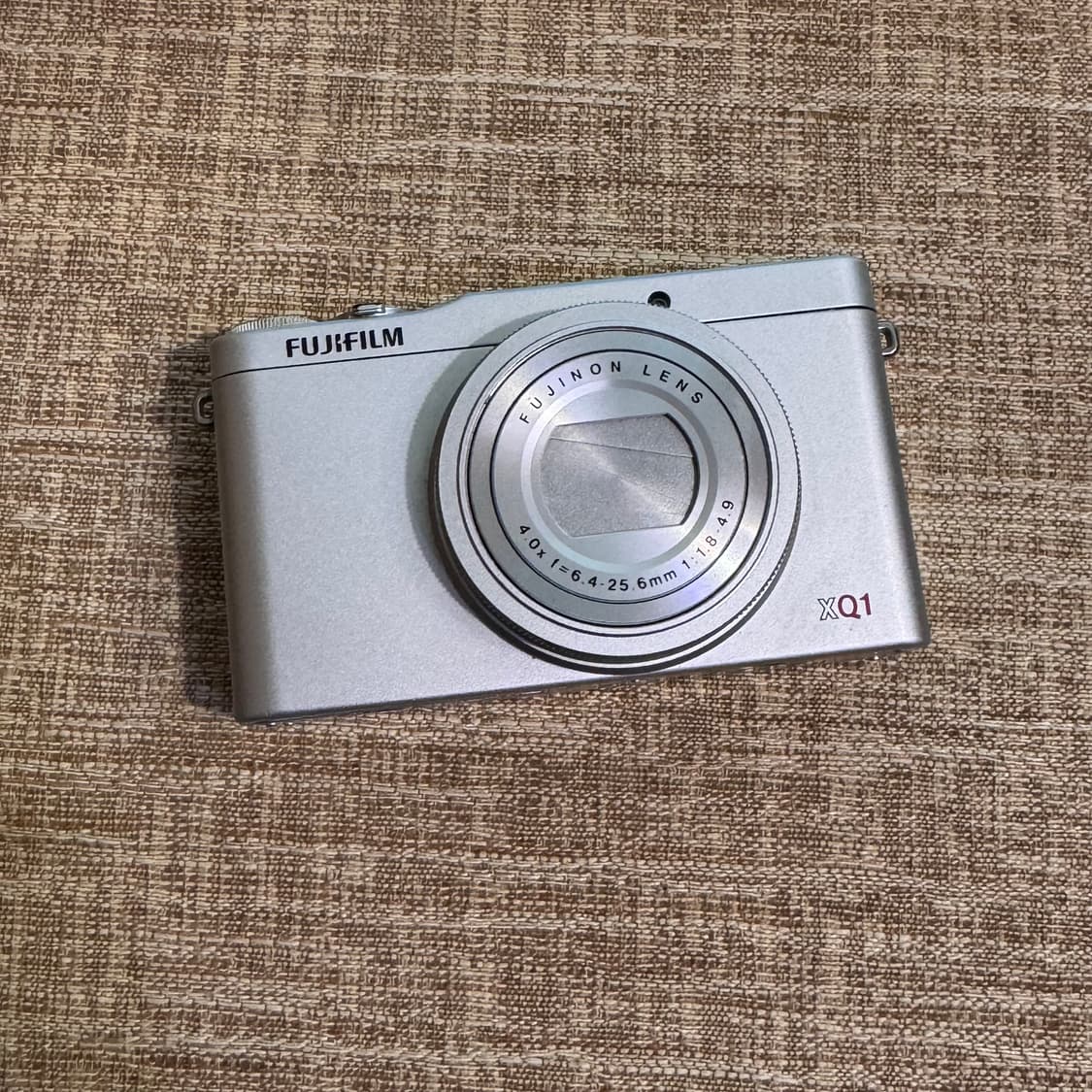 Fujifilm xq1 실버 빈티지디카 카메라 초희귀 상품이미지1