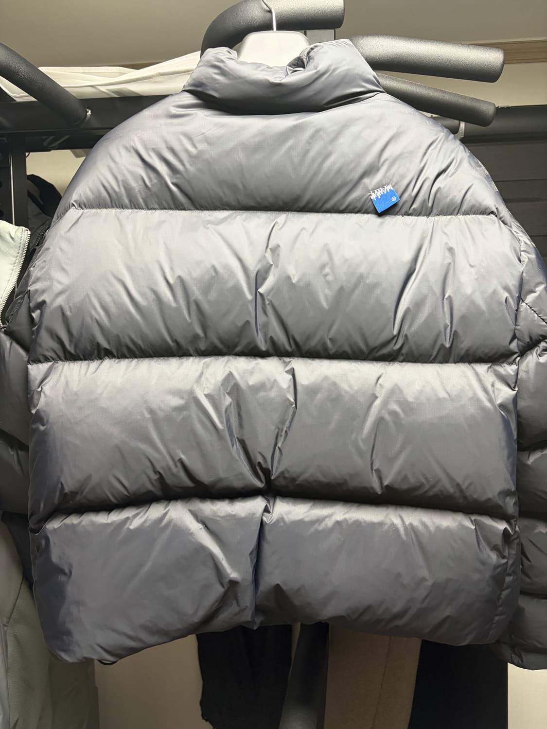 아더에러 패딩 M 상품이미지3