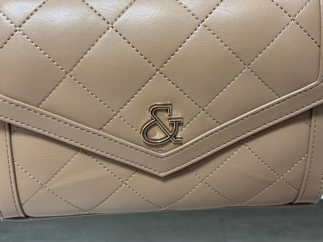 PINKY&DIANNE 핑키앤다이안 베이지 크로스백 가방 브라운 라떼갸루 상품이미지4