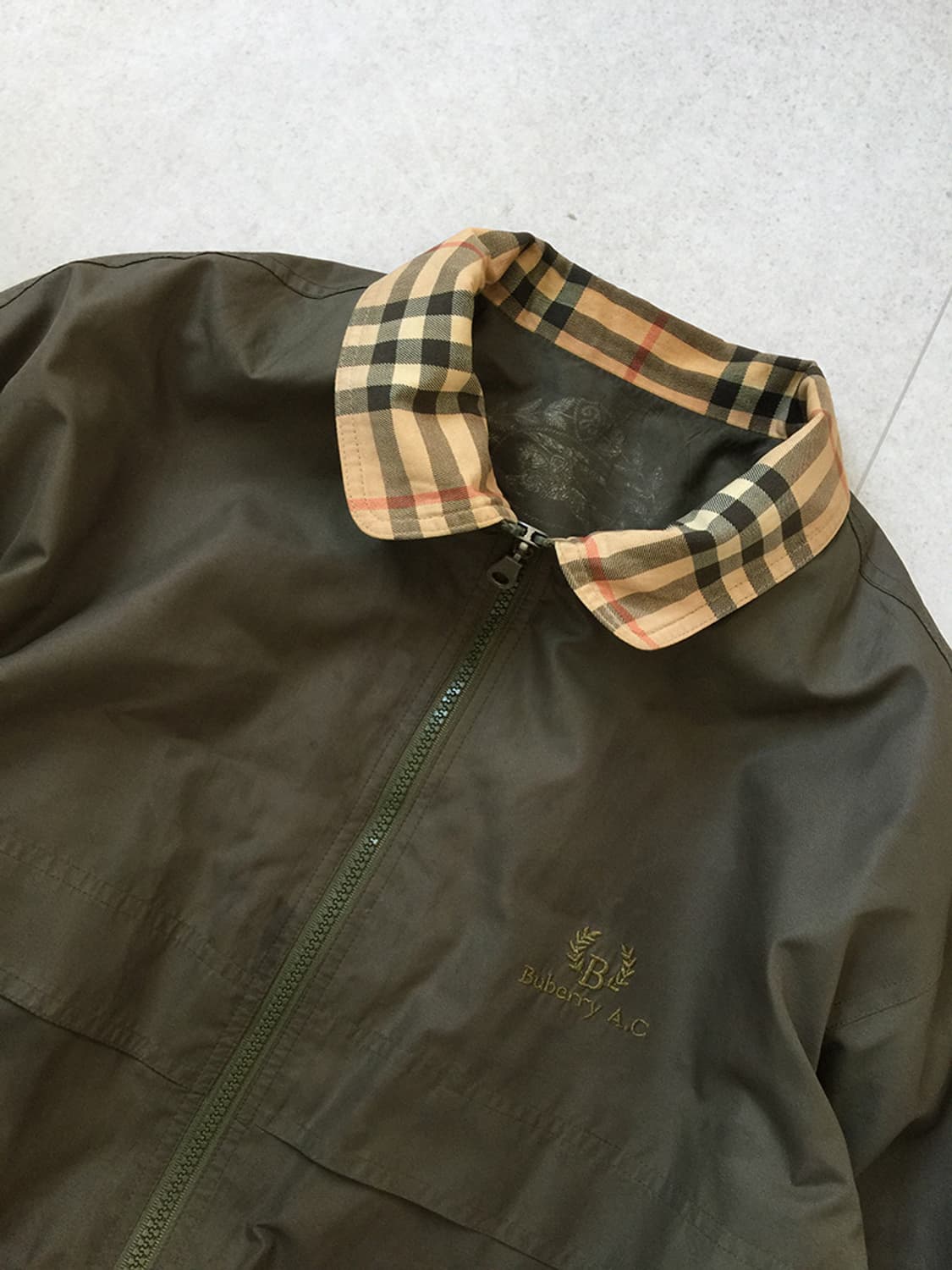 Burberry Heritage Zip Blouson 상품이미지4