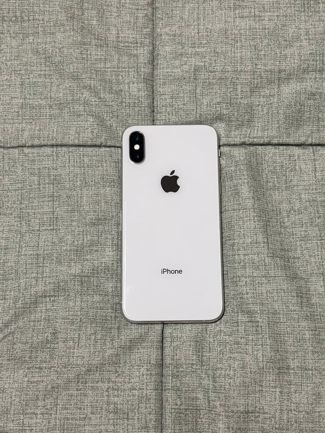 아이폰 xs 실버 64GB (배터리 성능100) 상품이미지1