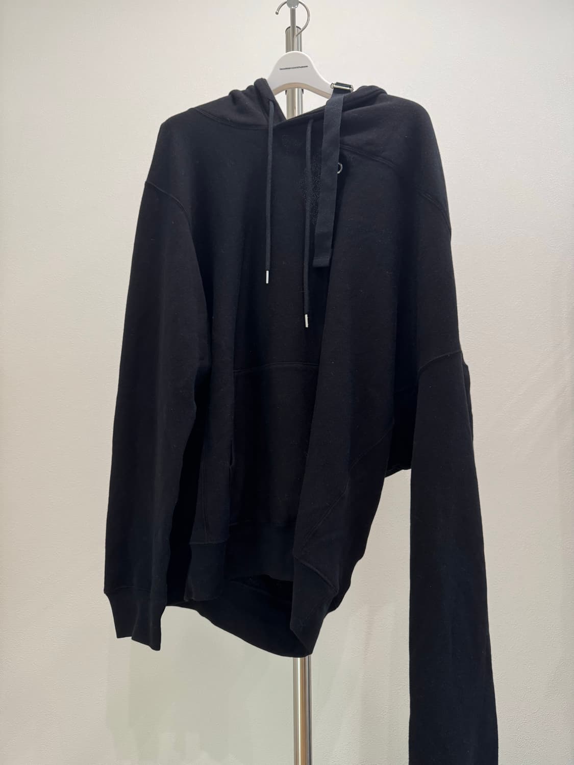 솔로이스트 23aw 드랍 숄더 후드 상품이미지5