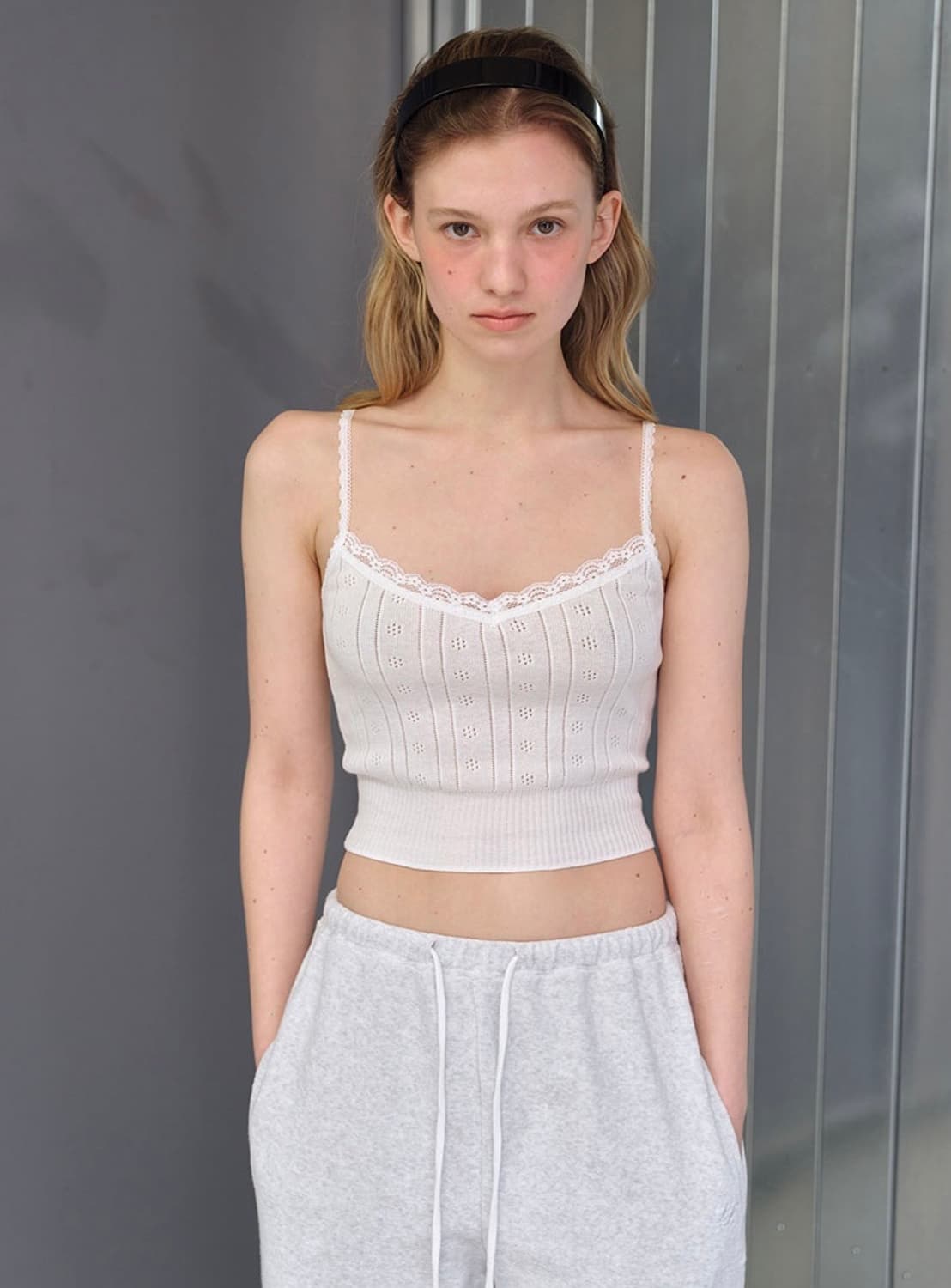 (포장째새상품) 릴리코츠 아일렛 나시 Eyelet Sleeveless 상품이미지1