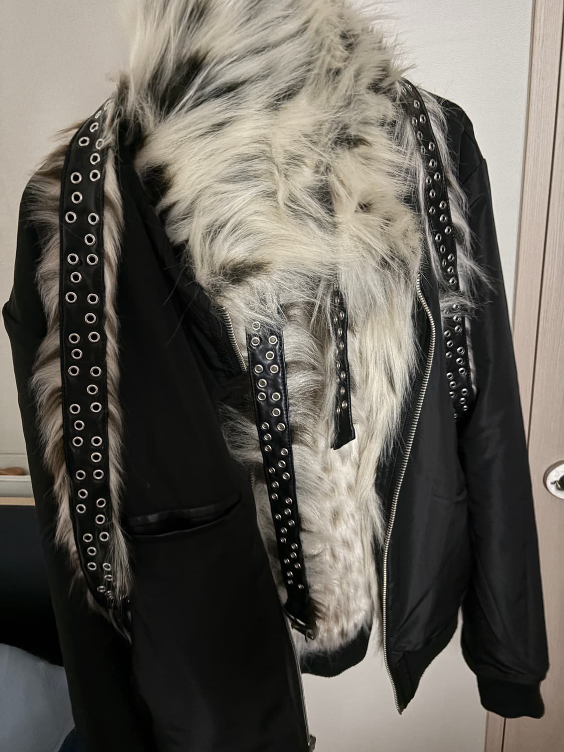 Racer worldwide snow lynw fur bomber 퍼자켓 상품이미지5