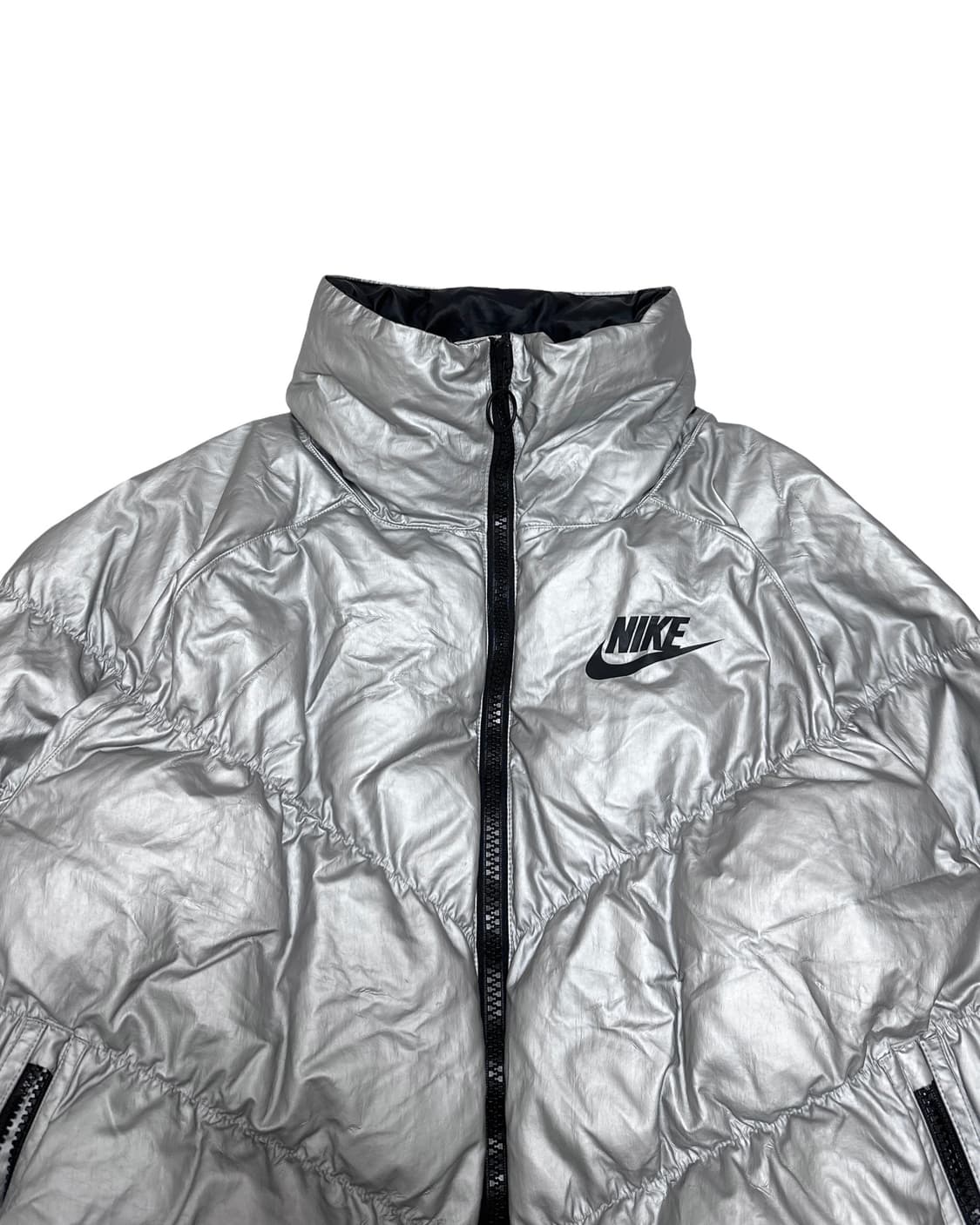 나이키 메탈릭 실버 푸퍼 패딩 상품이미지4
