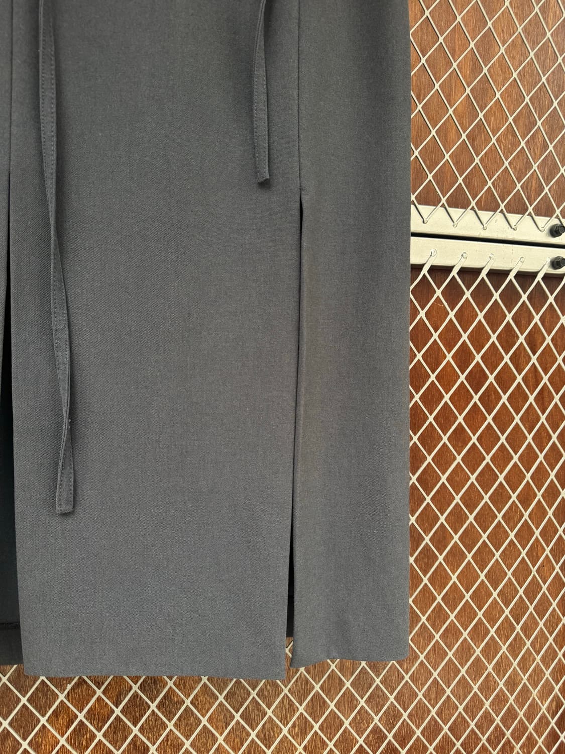 on&on 온앤온 슬릿 펜슬 에이치라인 양모 롱 스커트 S 상품이미지2