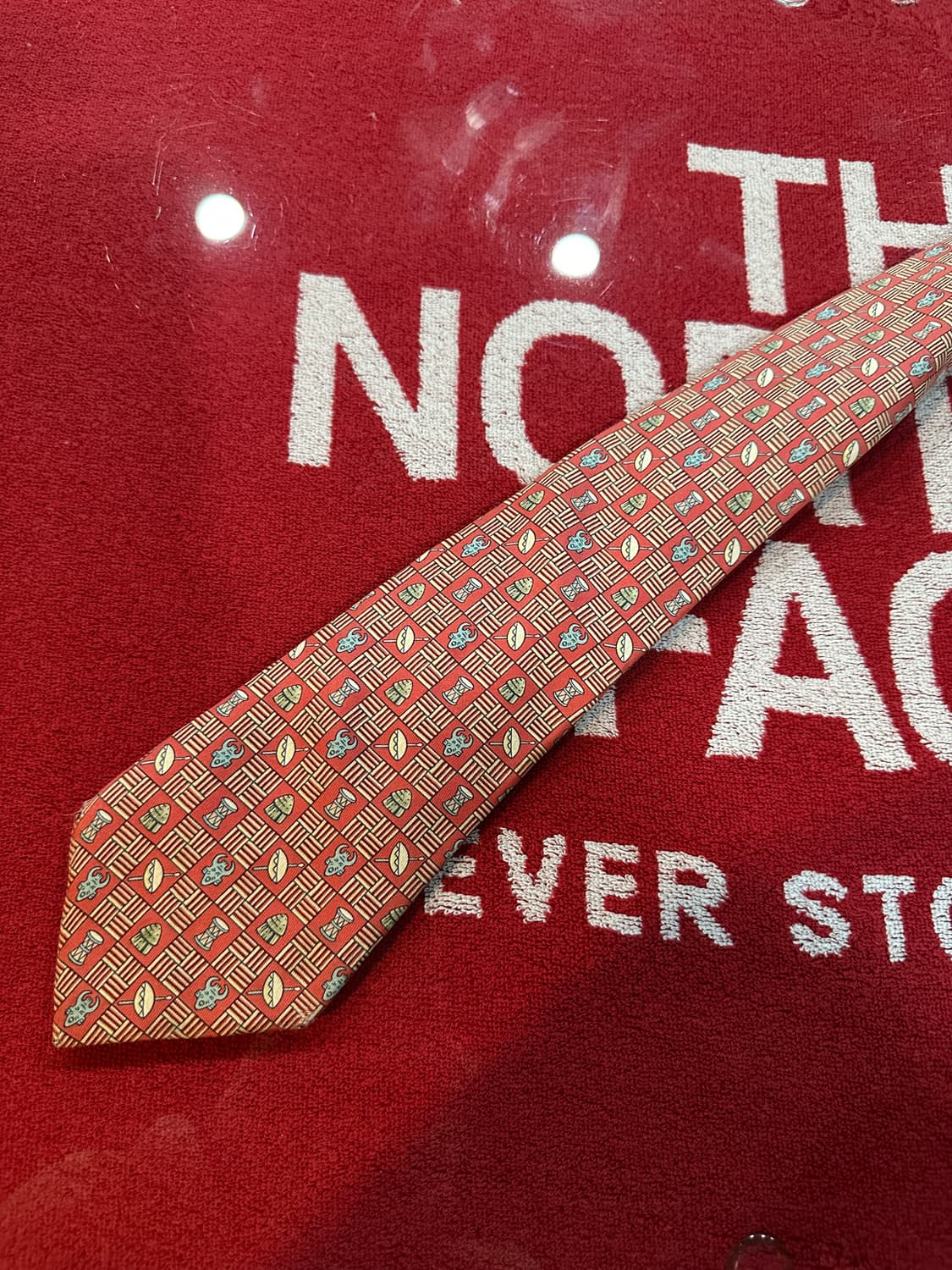 에르메스 실크넥타이 상품이미지1