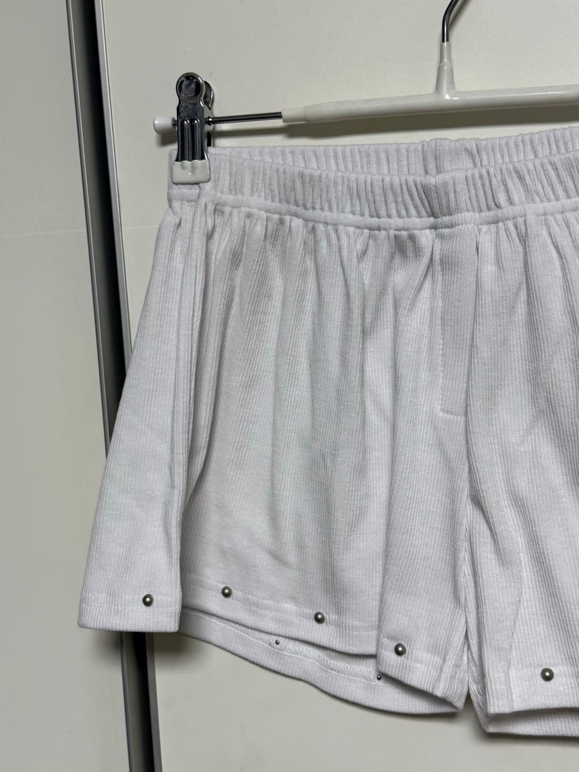 스터드 밴딩 팬츠 화이트  상품이미지2