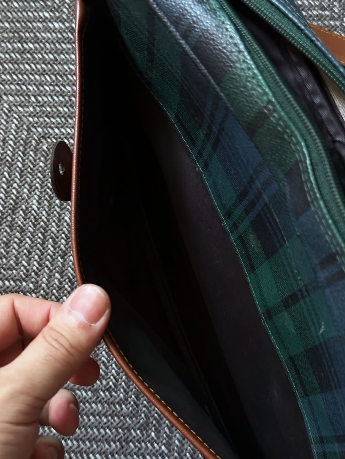 폴로 랄프로렌 블랙와치 메신저 숄더백 상품이미지6