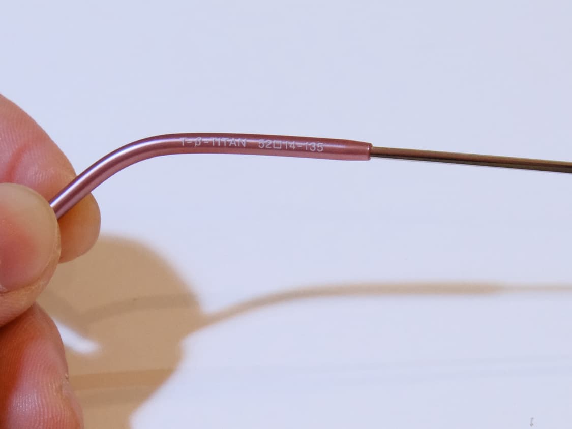 [Vintage] L.D.como 티타늄 림리스 안경 (핑크 템플) 상품이미지4