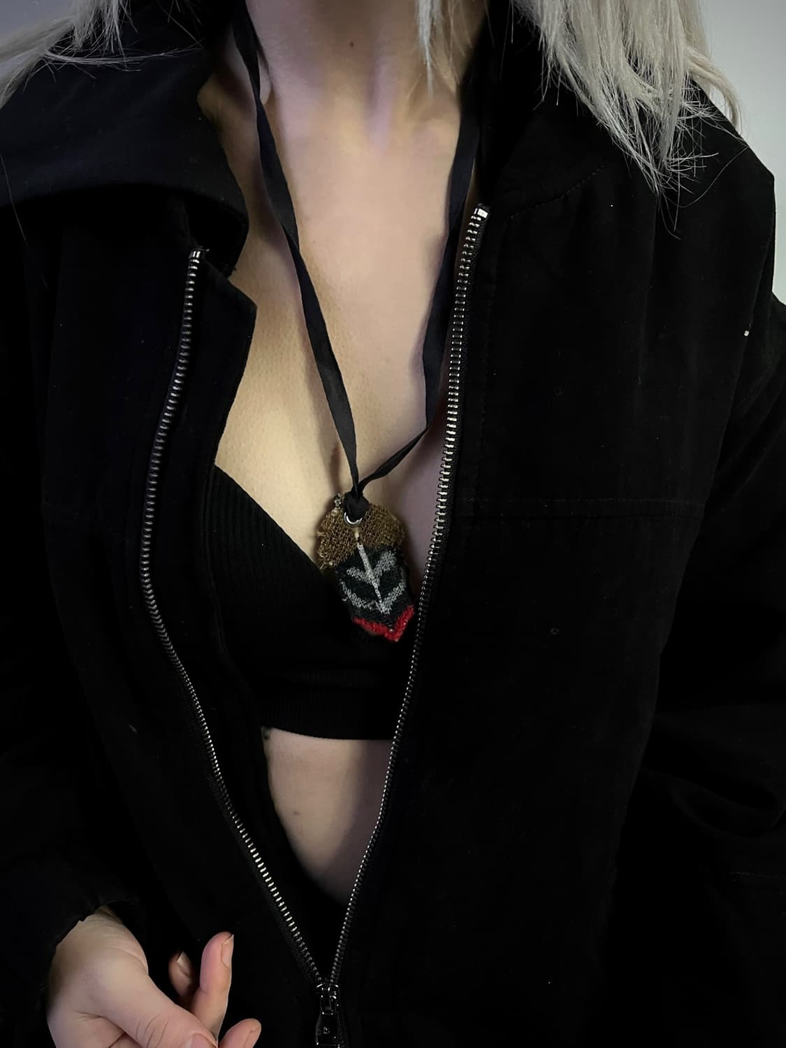 언더커버 아카이브 니트 패브릭 페더 목걸이 상품이미지3