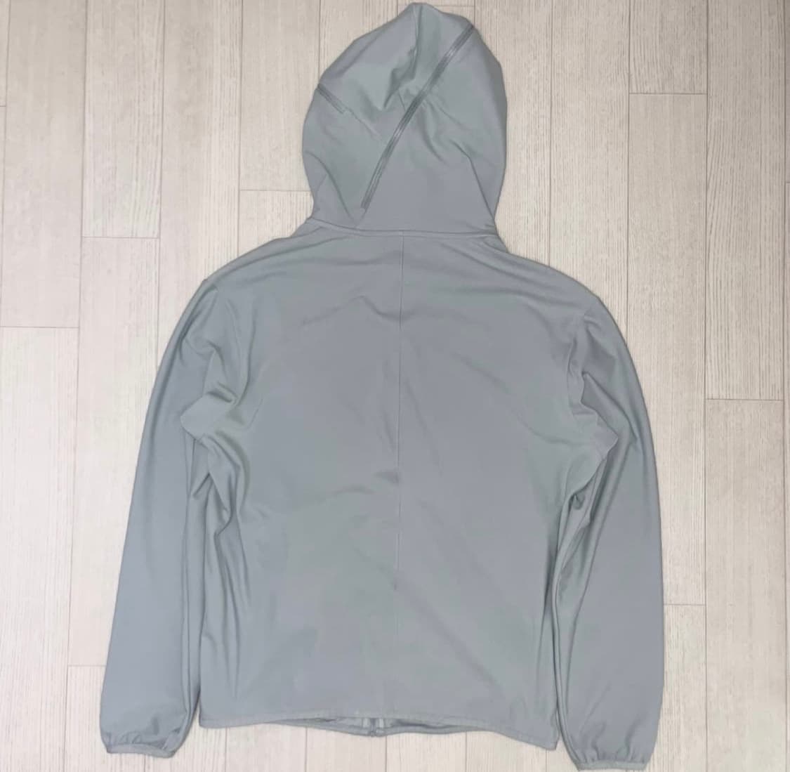 포스트아카이브팩션 센터 그레이 후드 파프 상품이미지4