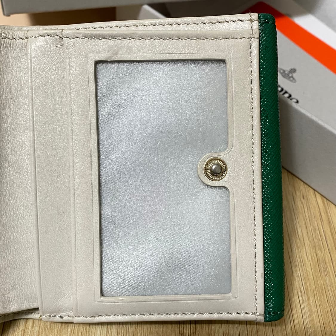 비비안웨스트우드 그린 반지갑 박스 쇼핑백 포함 상품이미지4