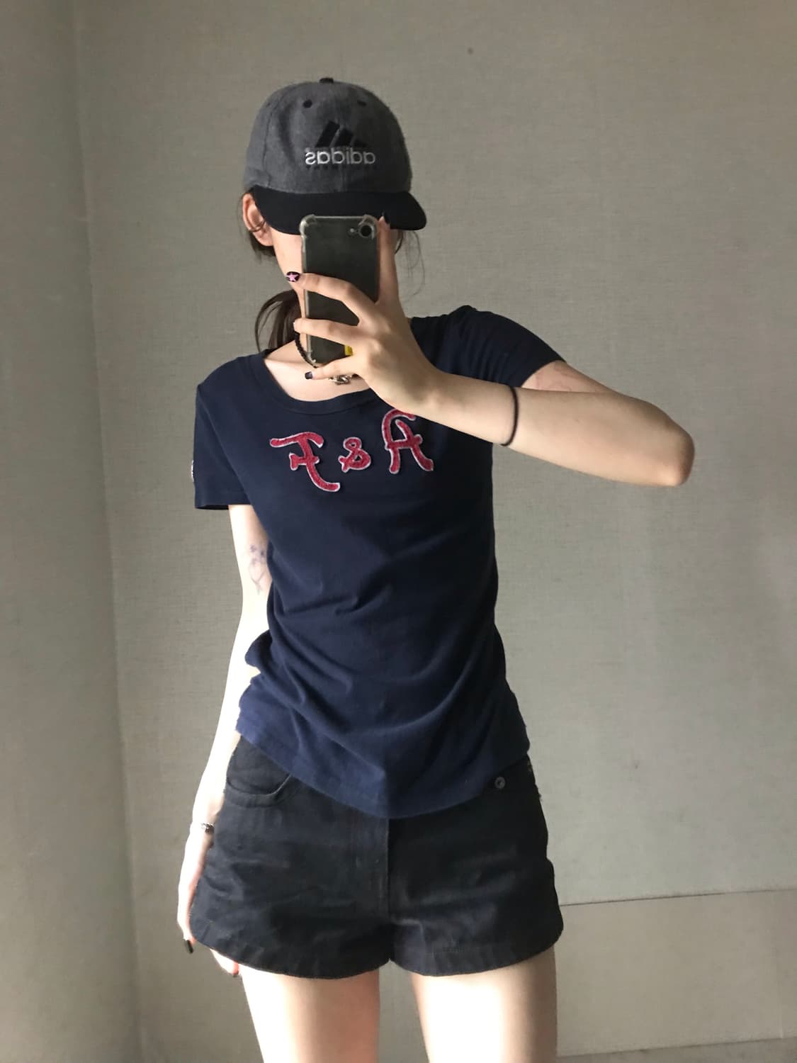 아베크롬비 네이비 딱붙핏 반팔티셔츠 상품이미지5