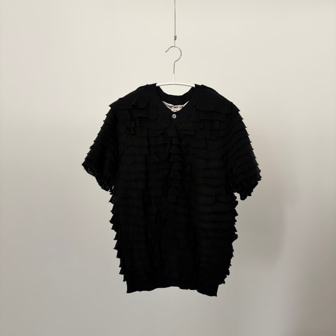 Hairy Layer Ruffle Blouse 상품이미지1